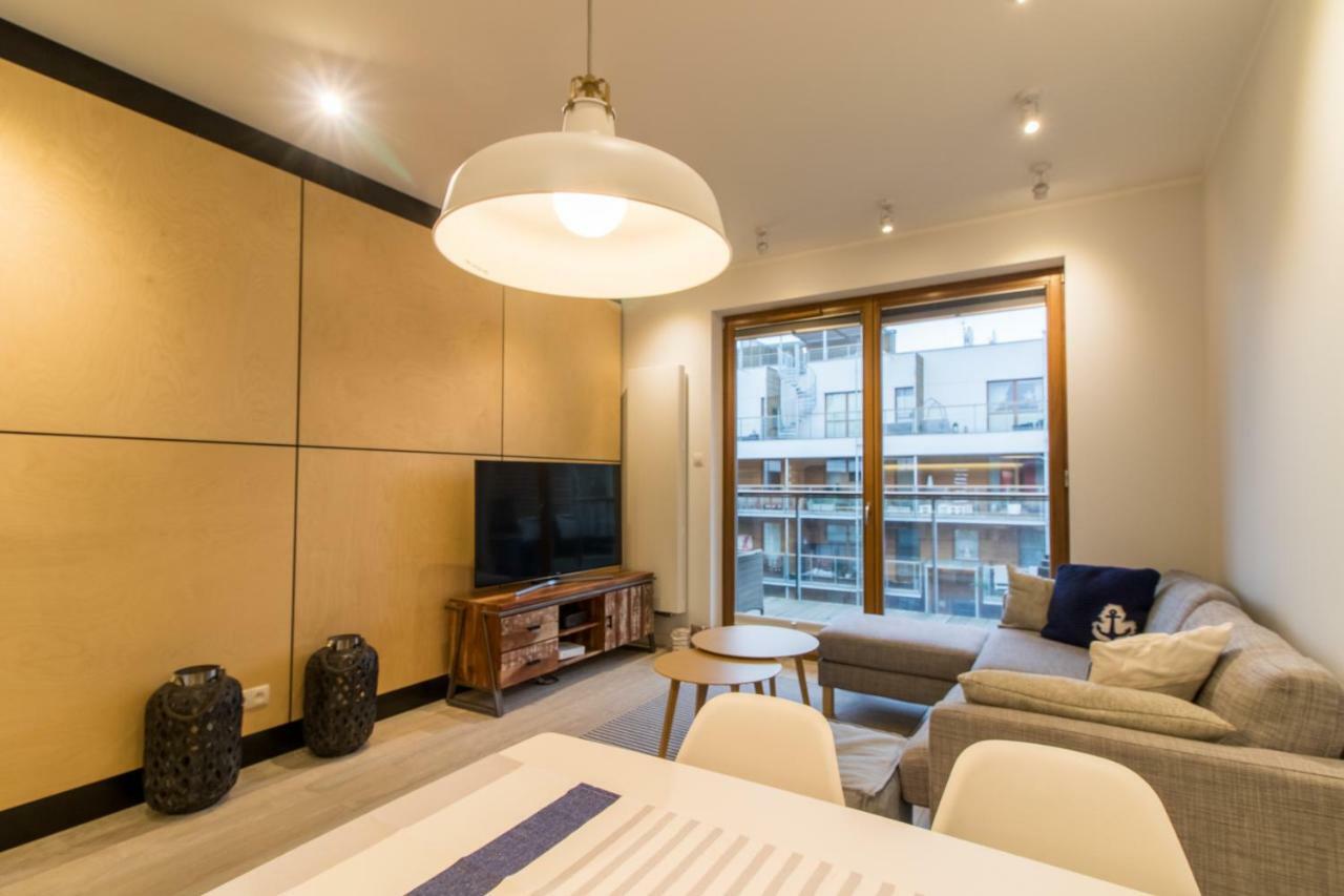 Nadmorski Dwor Wood Apartment Gdansk Exterior photo